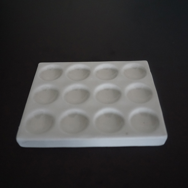 12HOLE PORCELAIN PLATE